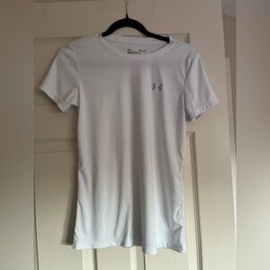 Small Under Armour Top